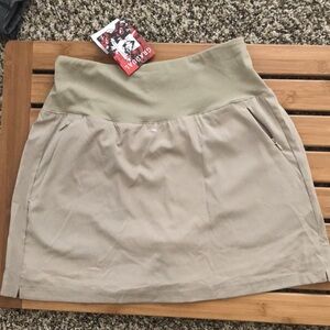 Gradual 18" Golf Skirts for Women Zipper Pockets